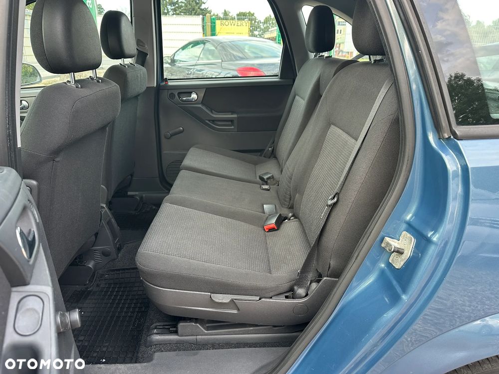 Opel Meriva - 24