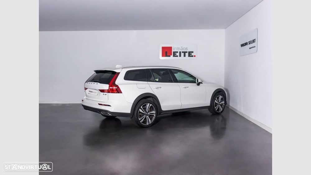 Volvo V60 Cross Country 2.0 B4 Geartronic - 6