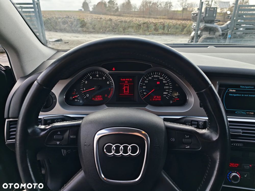 Audi A6 Avant 2.4 - 17
