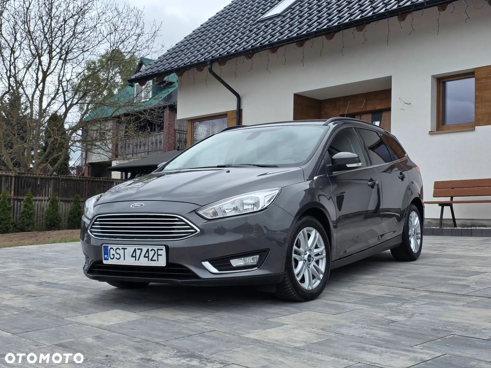Ford Focus 1.0 EcoBoost Titanium - 1