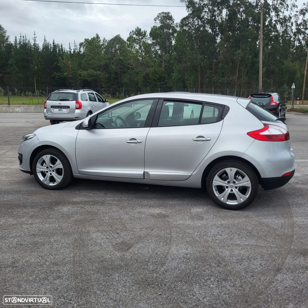 Renault Mégane ENERGY dCi 110 INTENS - 19
