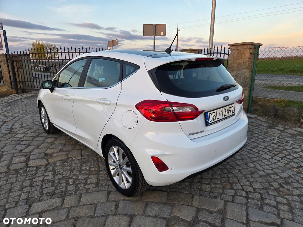 Ford Fiesta 1.0 EcoBoost Titanium - 4