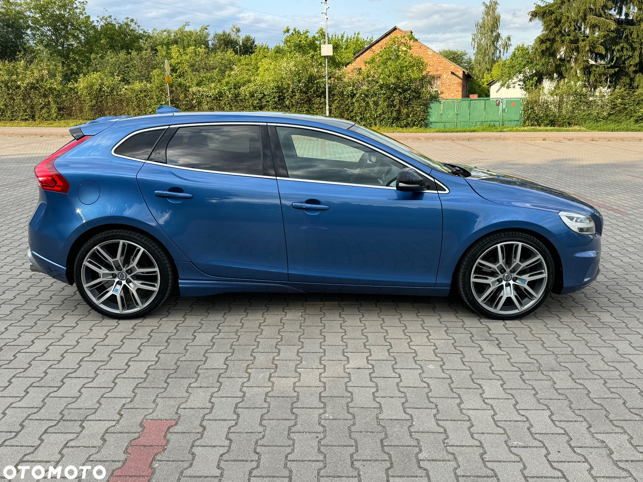 Volvo V40 D4 RDesign - 16