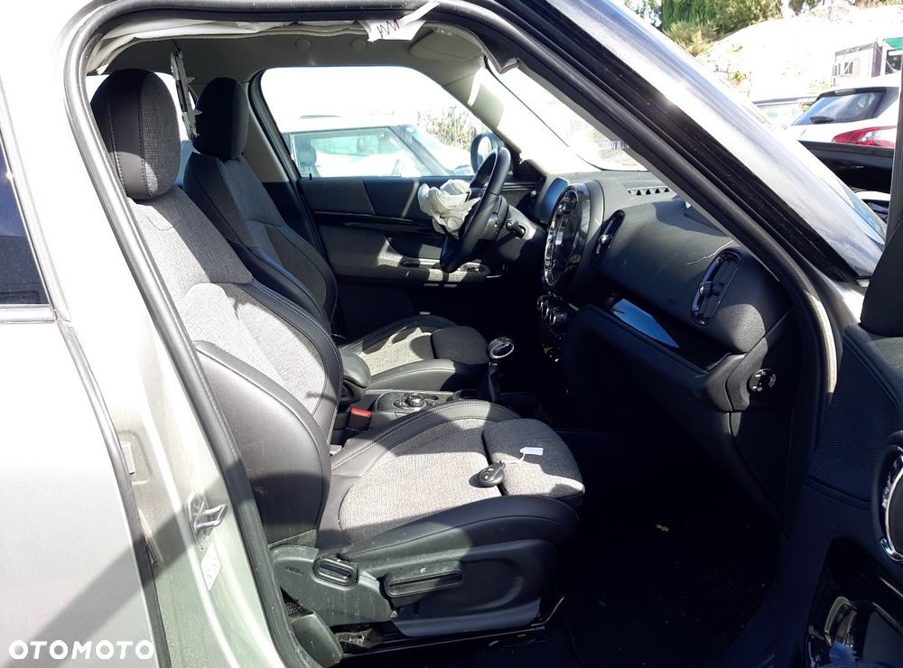 MINI Countryman Cooper S E All4 - 14