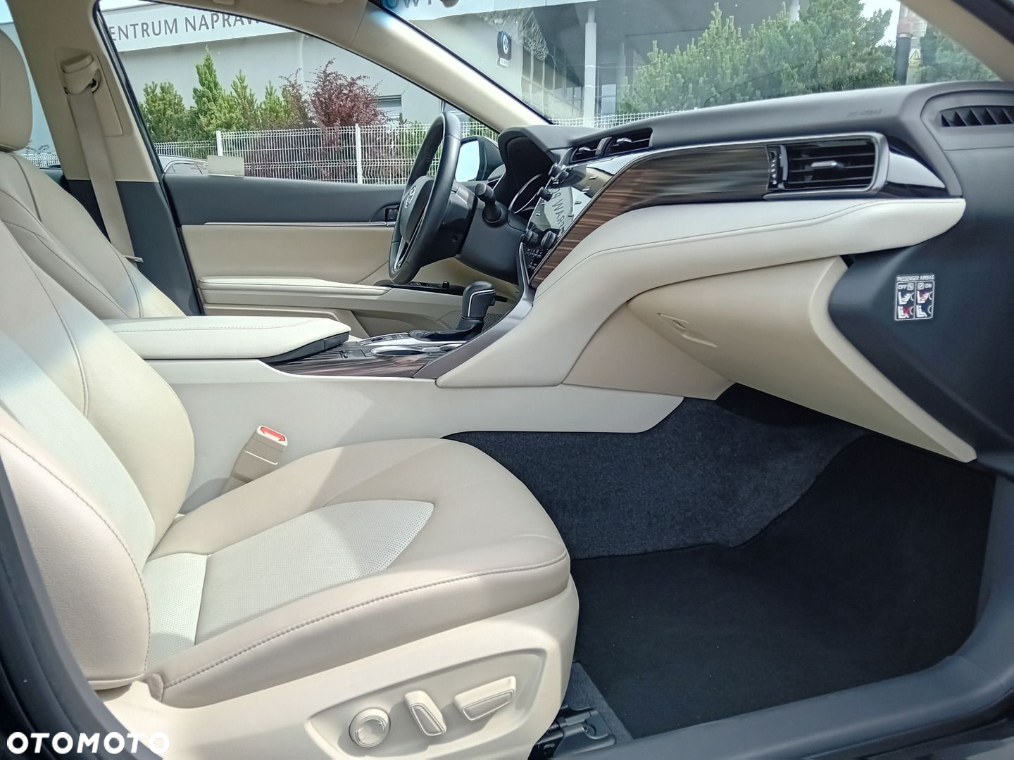 Toyota Camry - 31