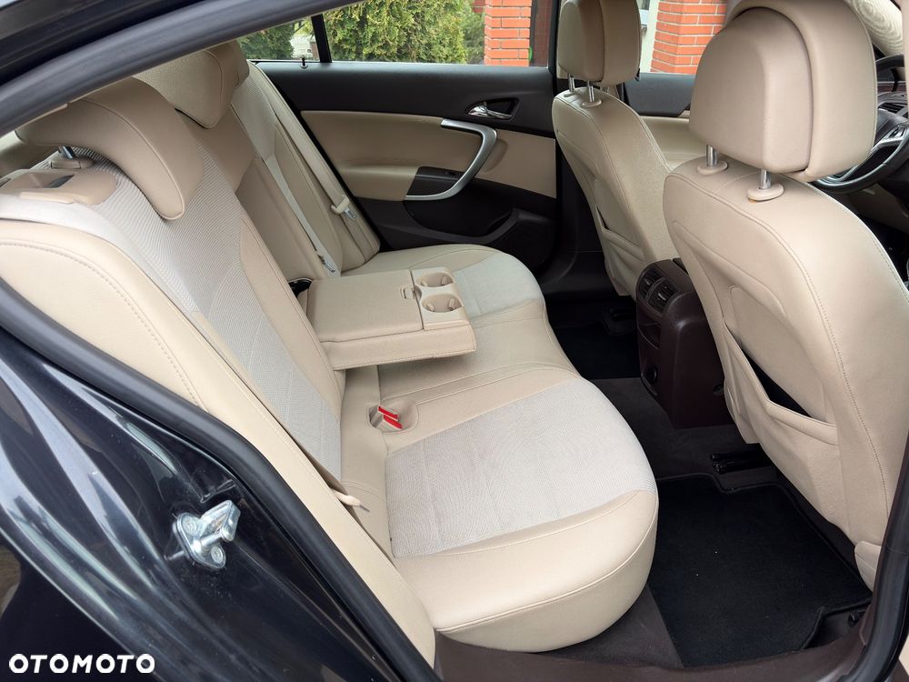 Opel Insignia 2.0 CDTI Cosmo - 16