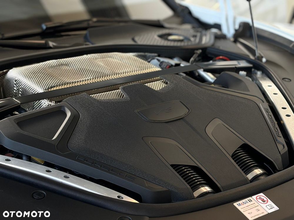Porsche Panamera - 25