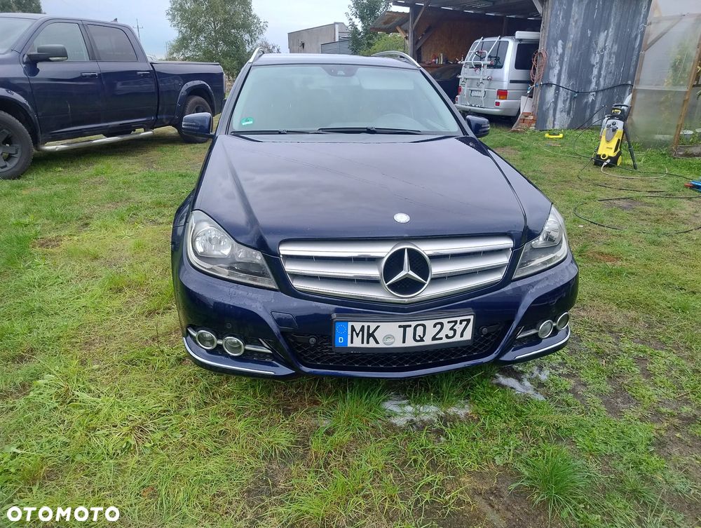 Mercedes-Benz Klasa C 200 CDI BlueEff Avantgarde - 1