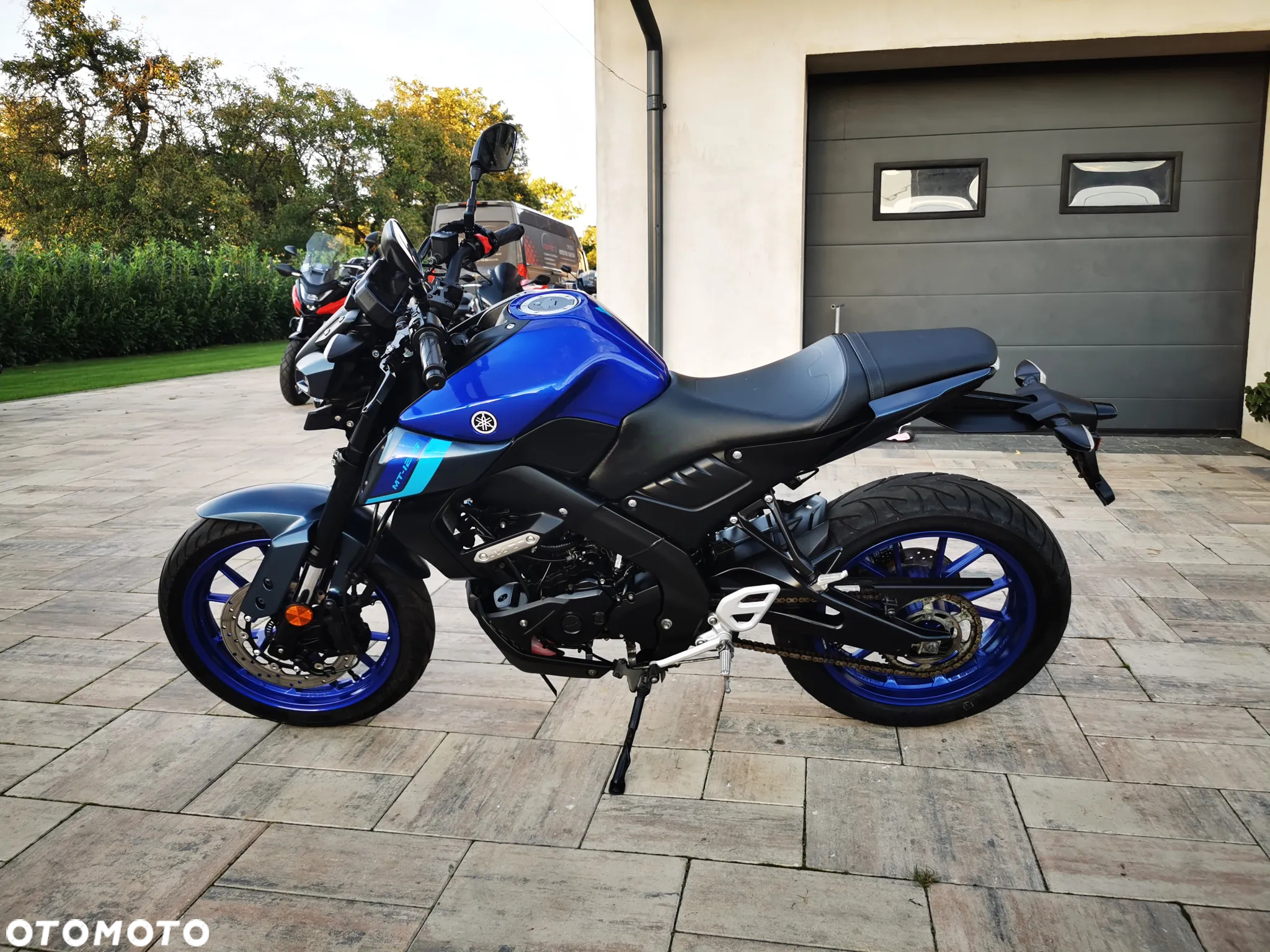Yamaha MT - 2