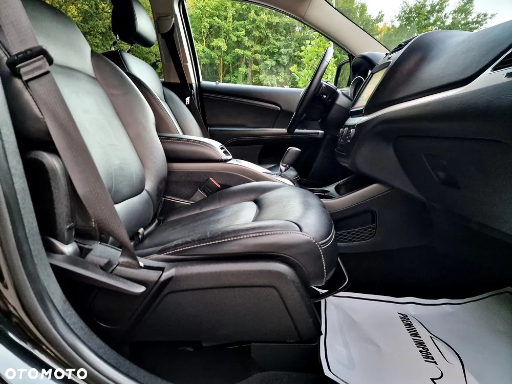 Fiat Freemont 2.0 Multijet 16V DPF Automatik Allrad Black Code - 10