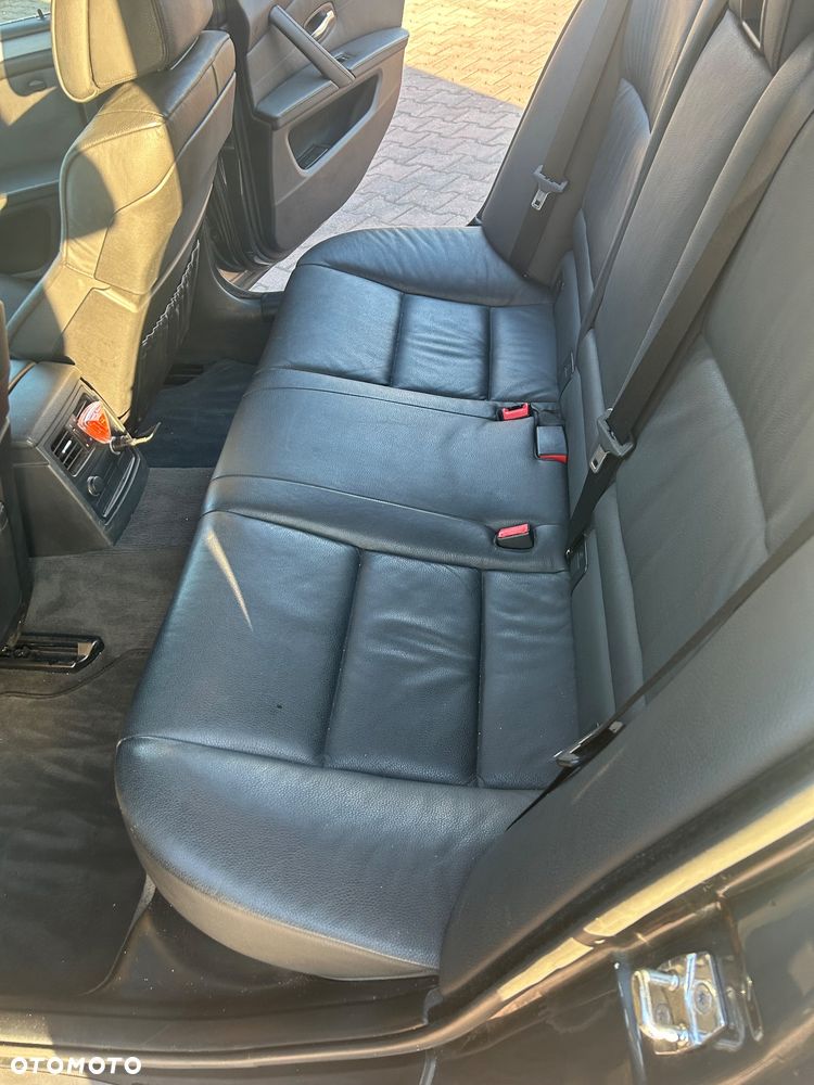BMW Seria 5 525i Edition Exclusive - 15