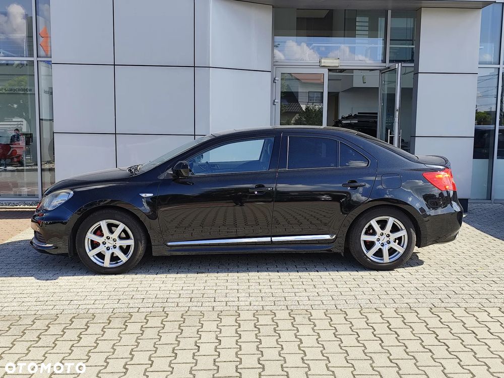 Suzuki Kizashi 2.4 Sport 4WD CVT - 3