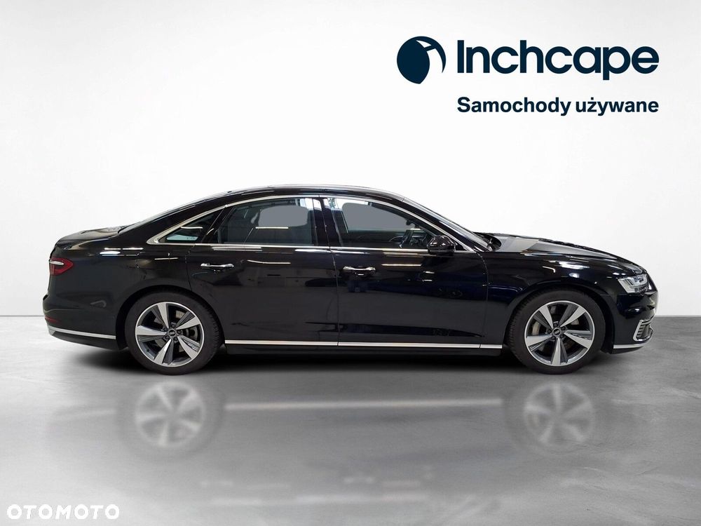 Audi A8 - 7