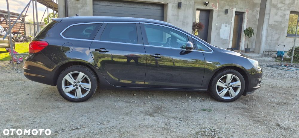 Opel Astra 1.4 Turbo Sport - 9