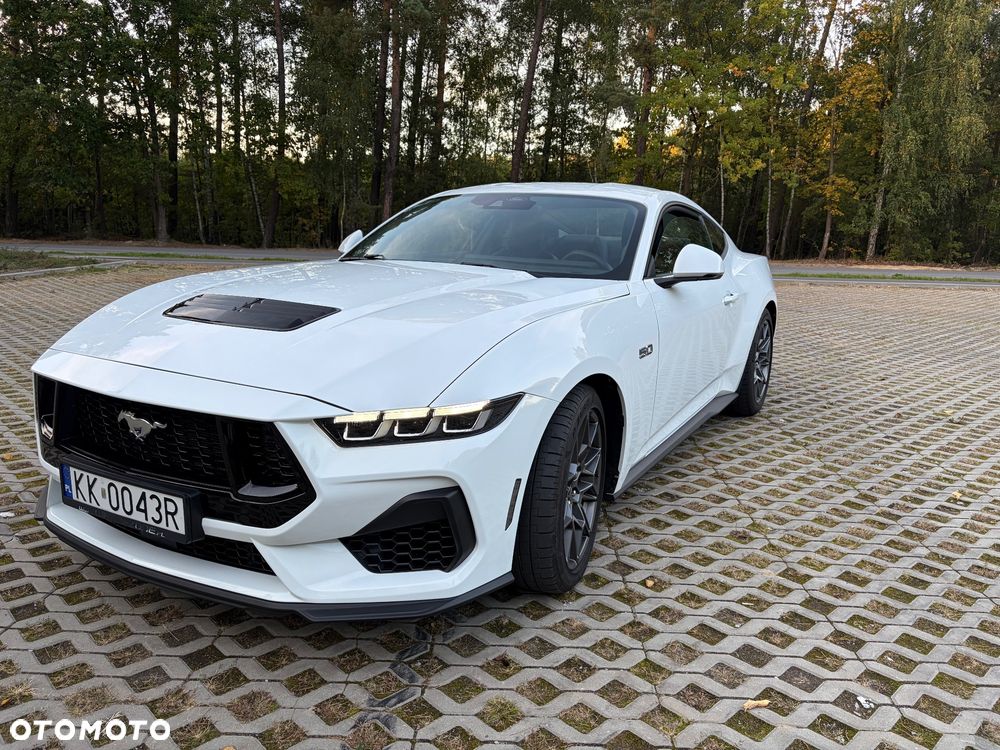 Ford Mustang 5.0 Ti-VCT V8 GT - 2