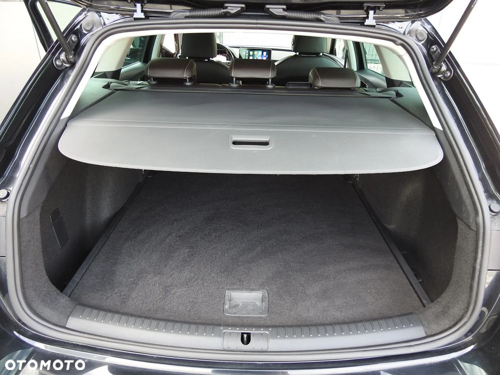 Seat Leon 1.5 eTSI Xcellence DSG - 33