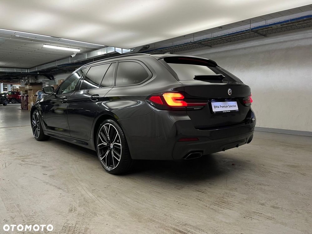 BMW Seria 5 530d xDrive mHEV M Sport sport - 13