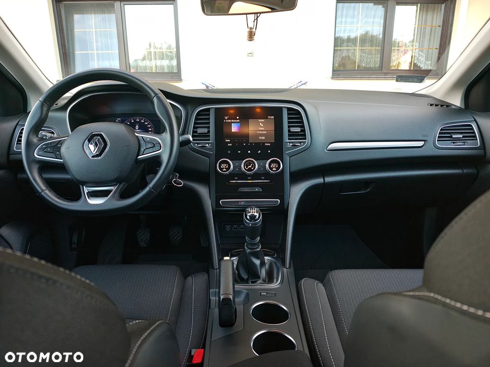 Renault Megane 1.5 Blue dCi Zen - 13