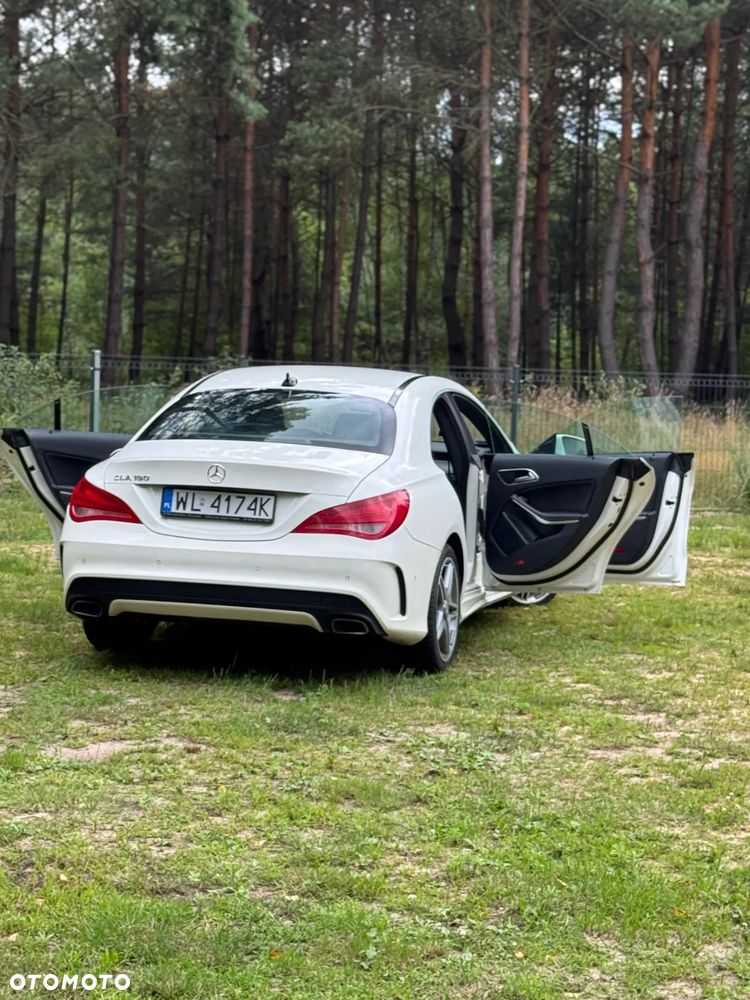 Mercedes-Benz CLA 180 7G-DCT AMG Line - 2