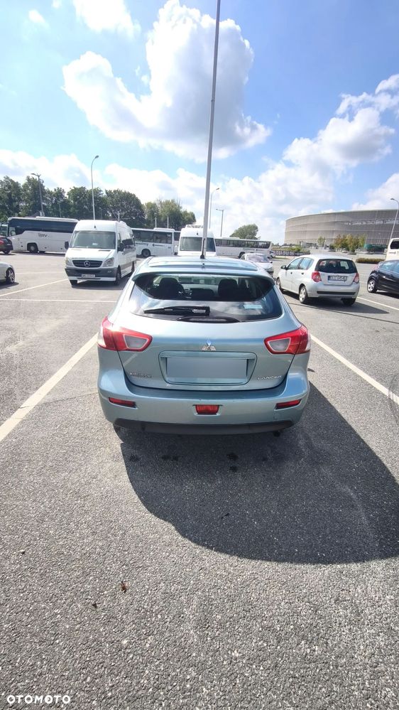 Mitsubishi Lancer 1.8 Invite - 5