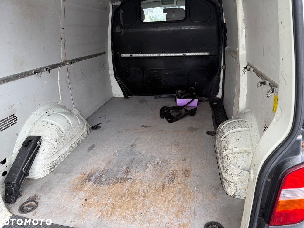 Volkswagen Transporter t5 - 6