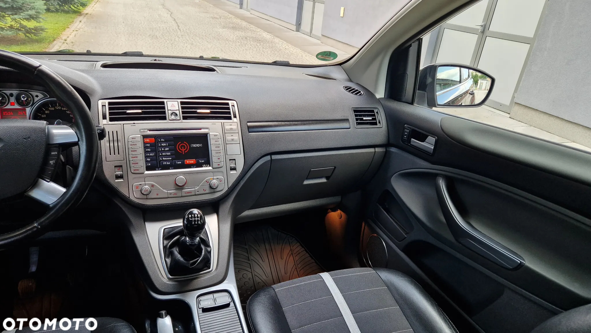 Ford Kuga - 29