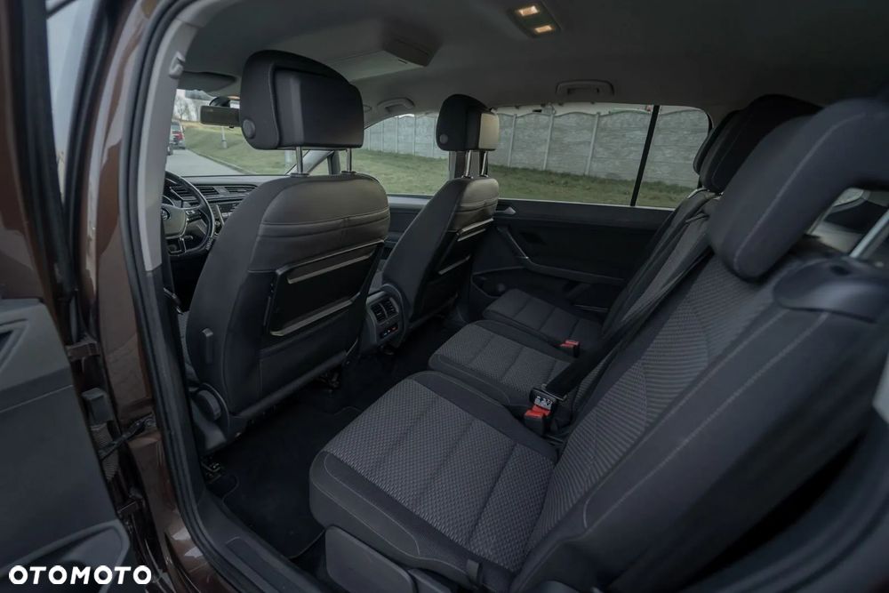 Volkswagen Touran 1.6 TDI SCR (BlueMotion Technology) Comfortline - 11