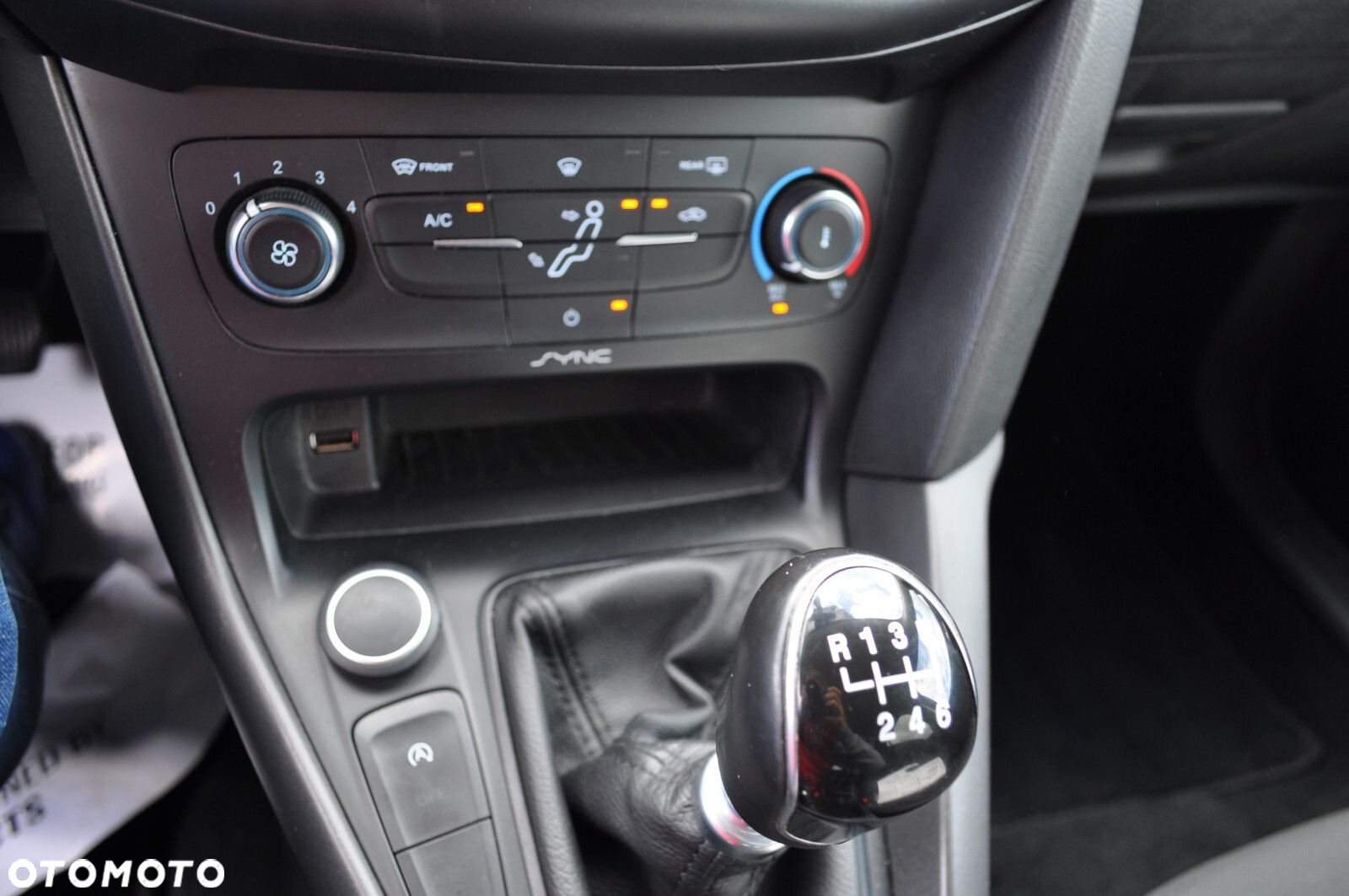 Ford Focus - 12