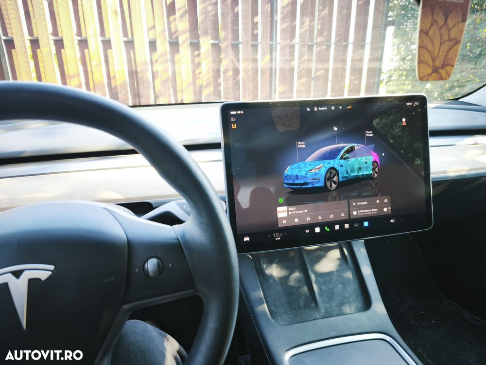Tesla Model 3 Standard - 10
