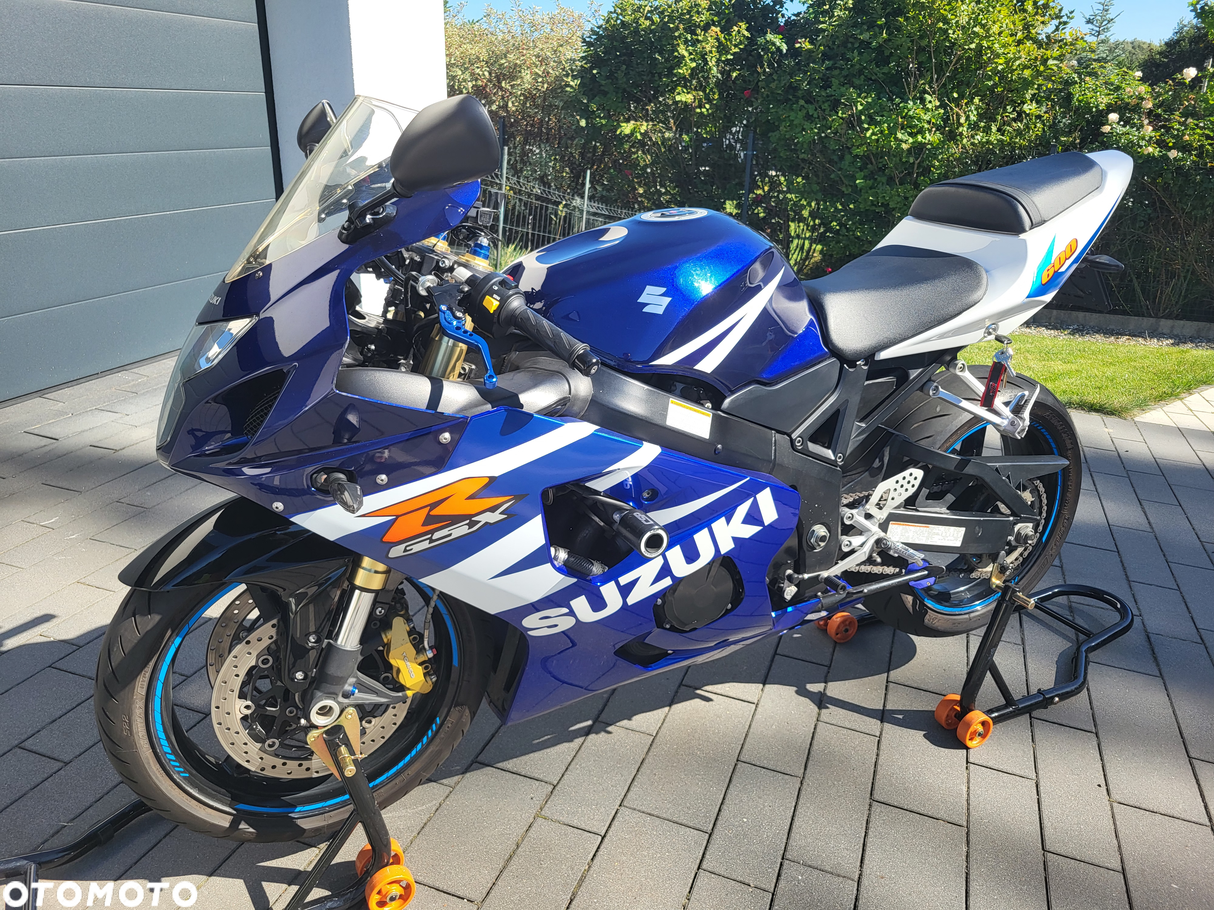 Suzuki GSX-R - 19