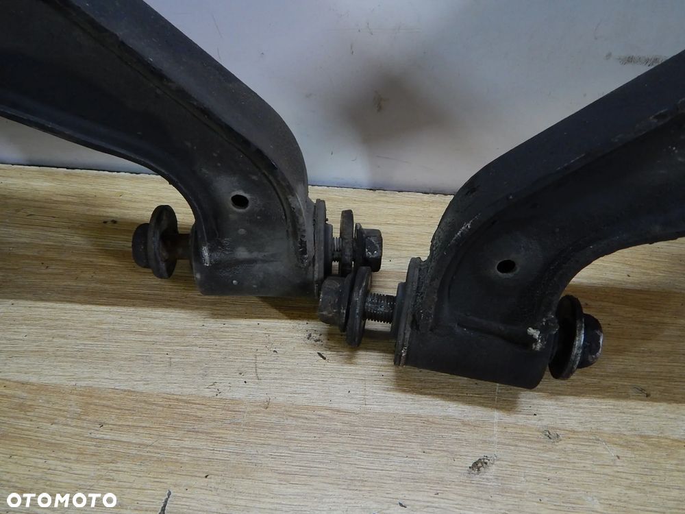 Wahacz sworzeń przedni Śruba Nissan Navara D40 Pathfinder R51 05-14 Łuków części - 4