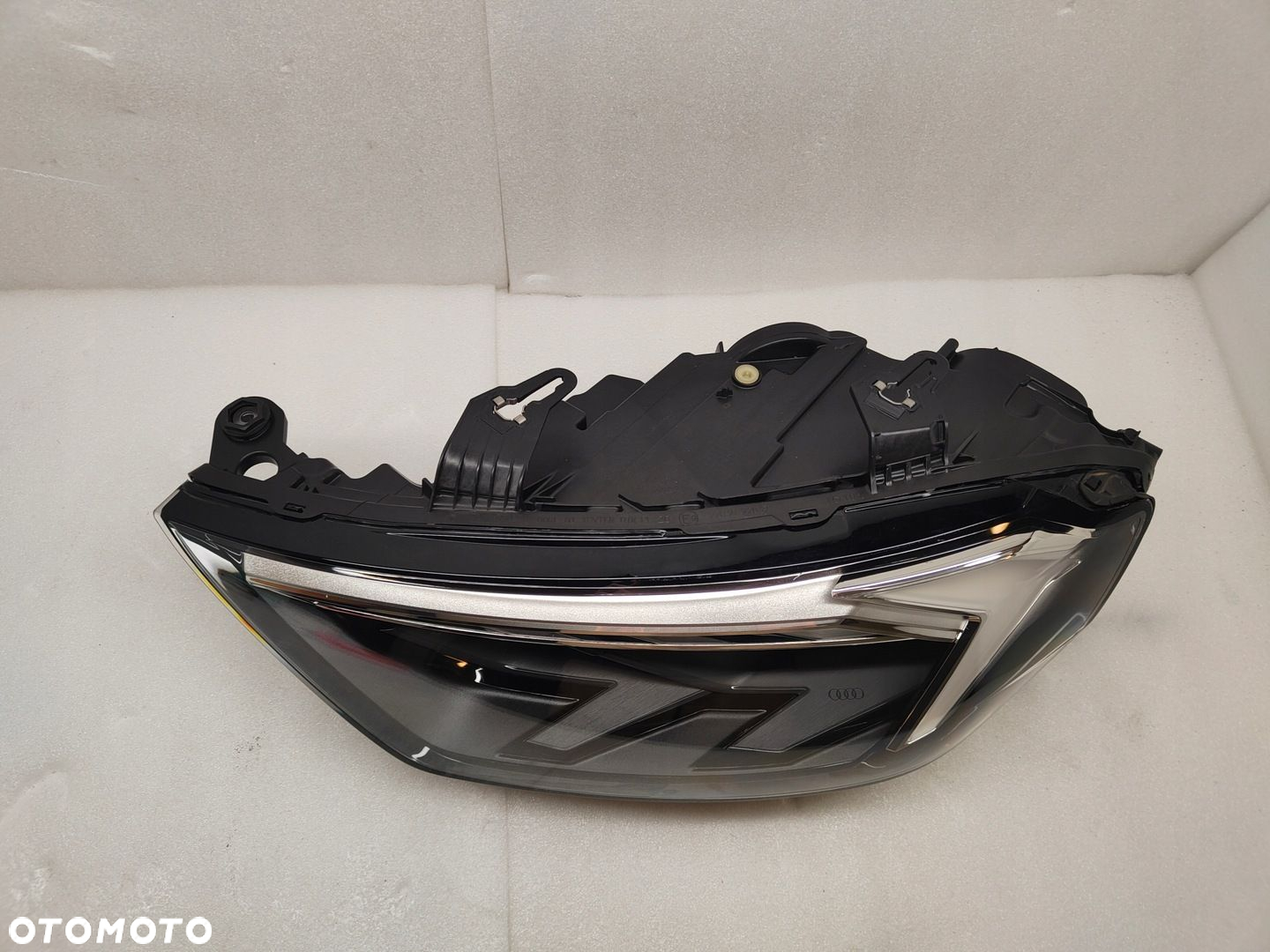 AUDI A1 82A FULL LED LAMPA LEWY PRZÓD 82A941033D - 2