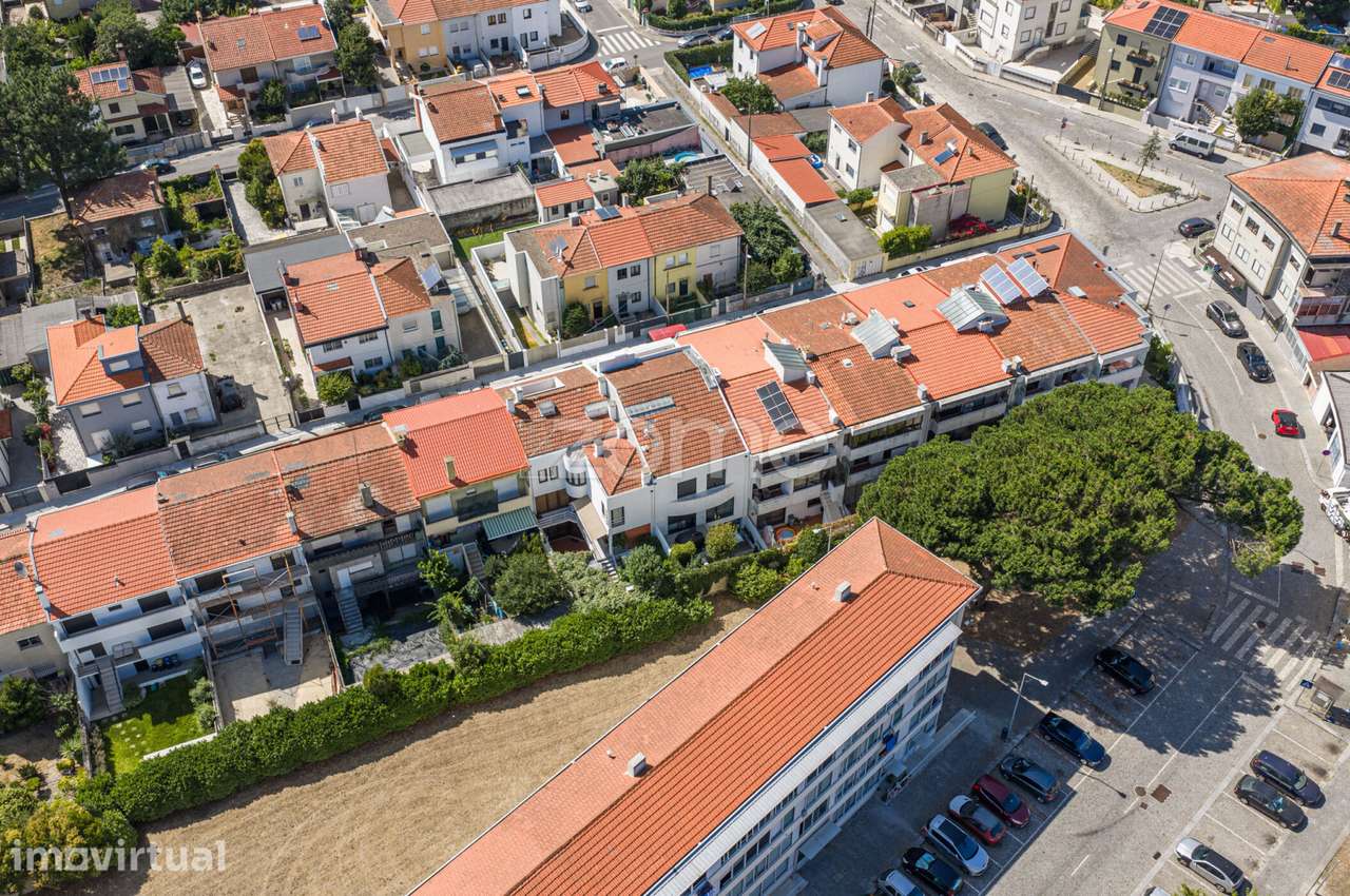 Moradia T5 Bairro Costa Cabral - Porto - Grande imagem: 4/39
