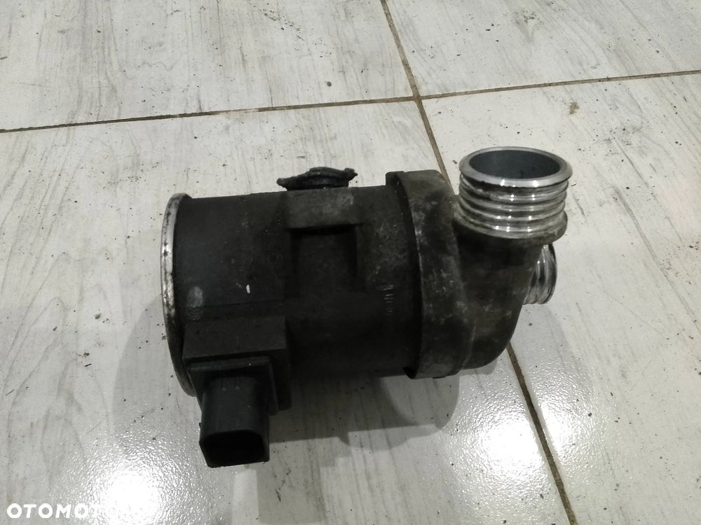 Elektryczna pompa wody BMW F10 X3 F25 F30 7604027 - 1