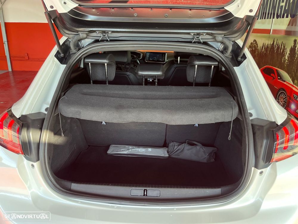 Peugeot 208 1.5 BlueHDi GT - 27