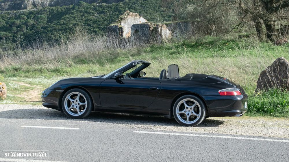 Porsche 911 (996) Carrera Cabrio - 1
