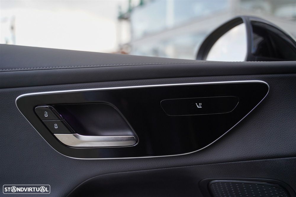 Mercedes-Benz GLC 300 de Coupe 4Matic - 35