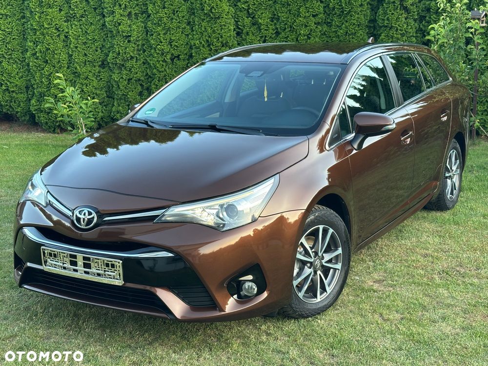 Toyota Avensis Touring Sports 1.6 D-4D Business Edition - 2