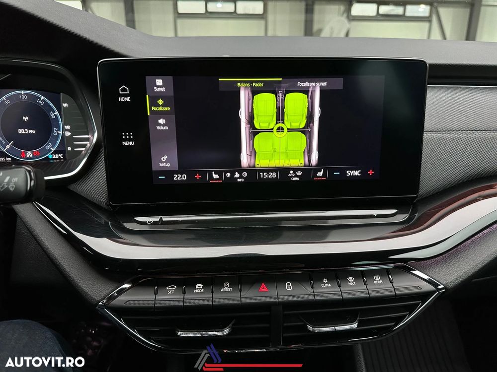 Skoda Octavia 2.0 TDI DSG Style - 22