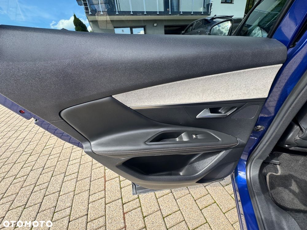 Peugeot 3008 2.0 BlueHDi GT S&S EAT8 - 14