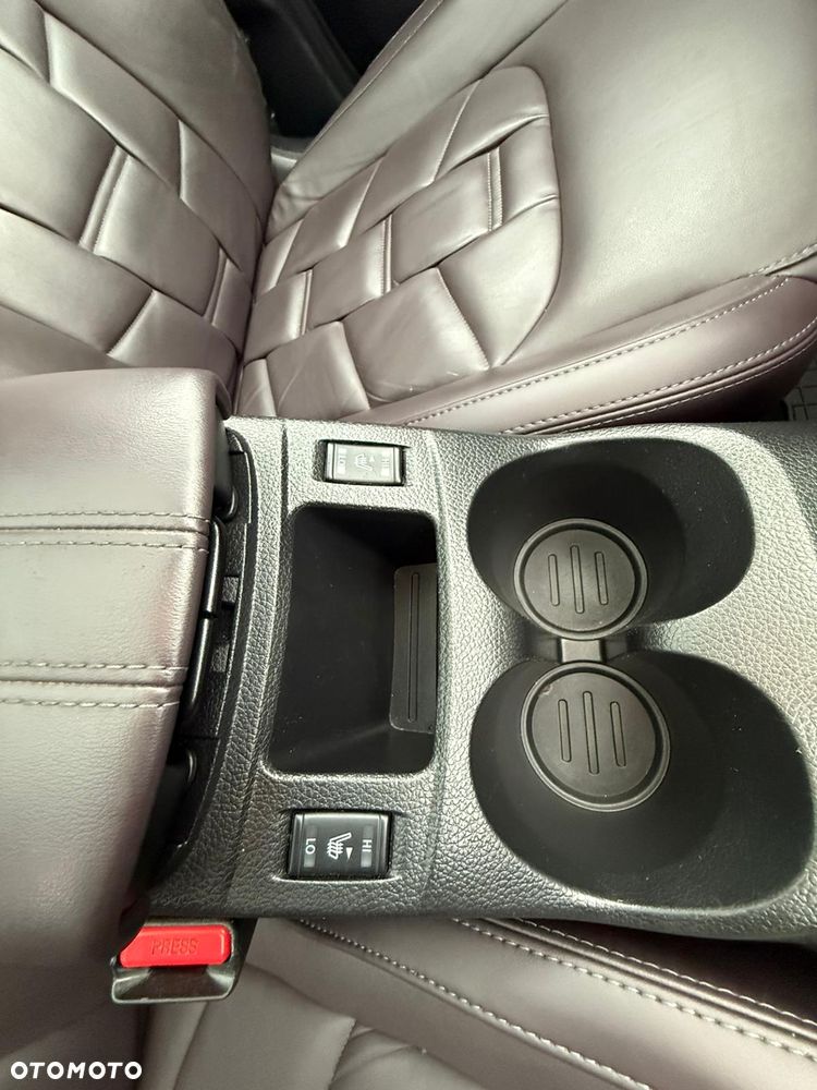 Nissan Qashqai 1.2 DIG-T Xtronic TEKNA+ - 34