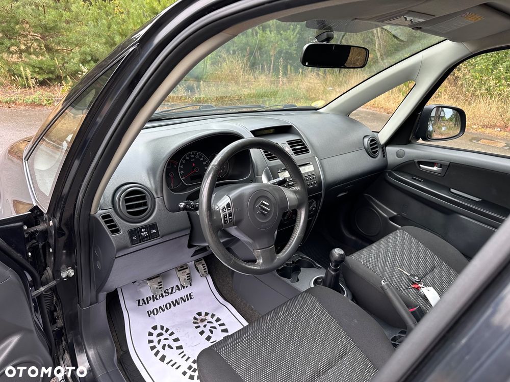 Suzuki SX4 - 18