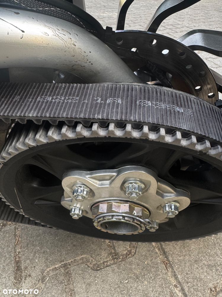 Ducati Diavel - 12