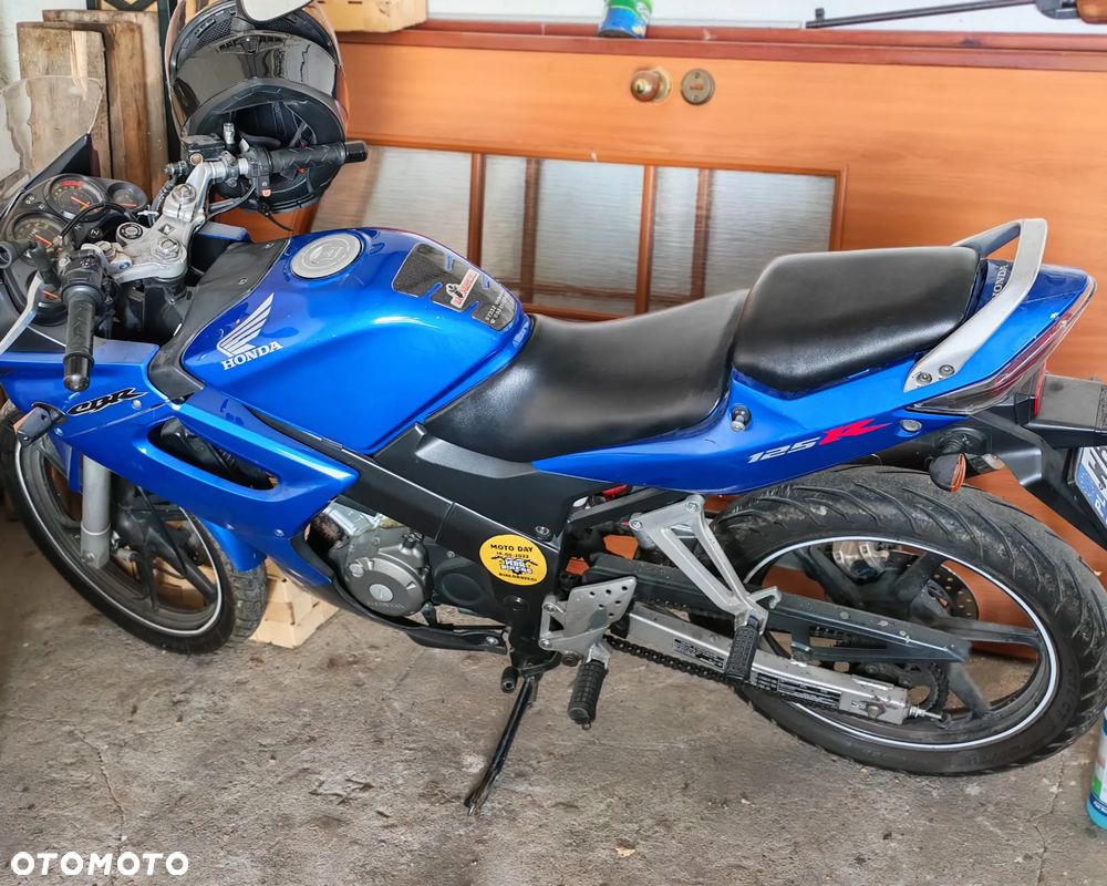 Honda CBR - 1