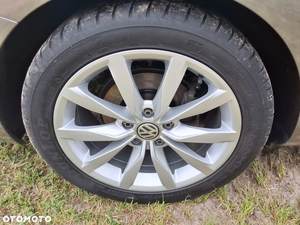 Volkswagen Golf 1.4 TSI (BlueMotion Technology) DSG Highline - 32