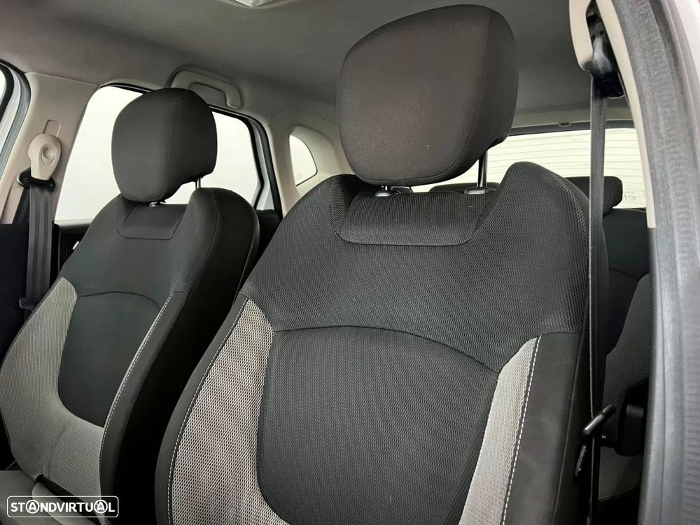 Renault Captur 1.5 dCi Sport - 25