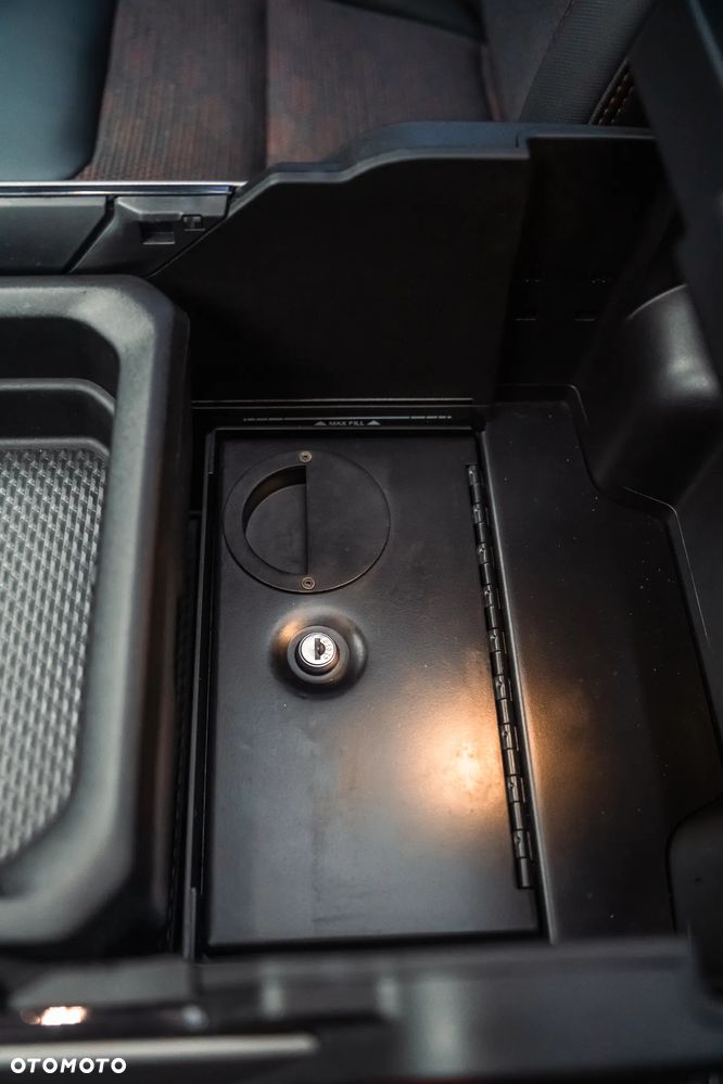 RAM 1500 Crew Cab Shortbed Bighorn - 16