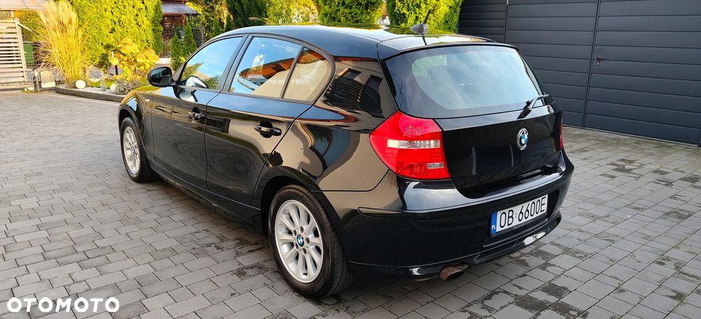 BMW Seria 1 - 1