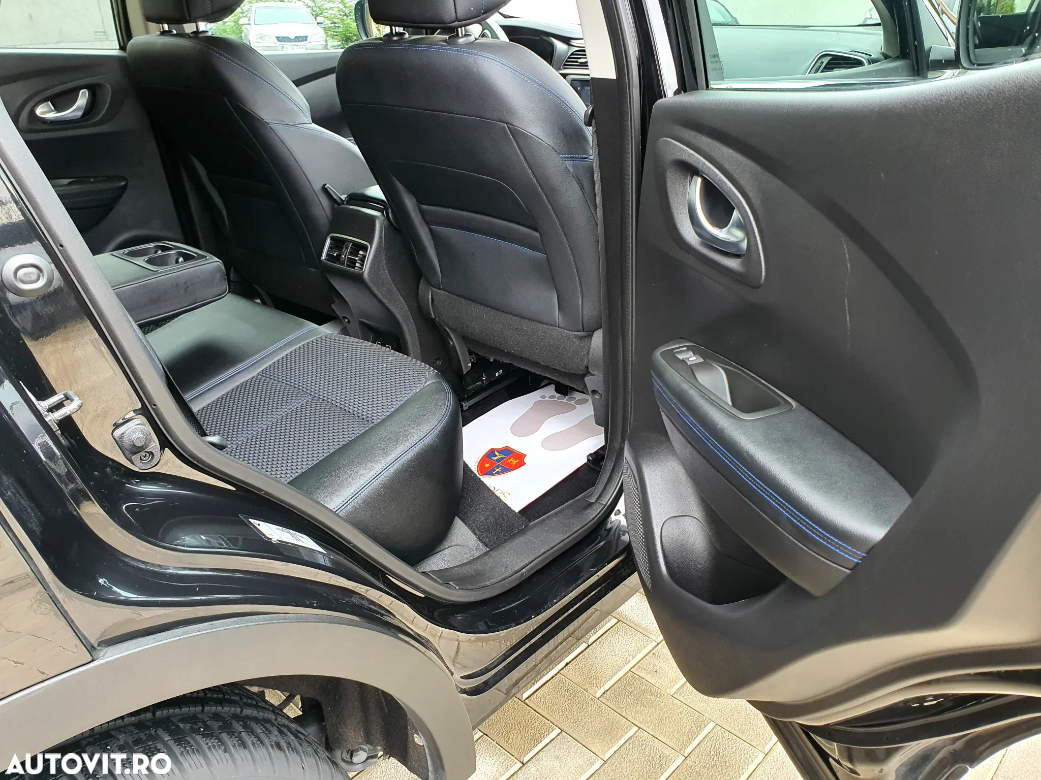 Renault Kadjar TCe EDC GPF Intens - 19