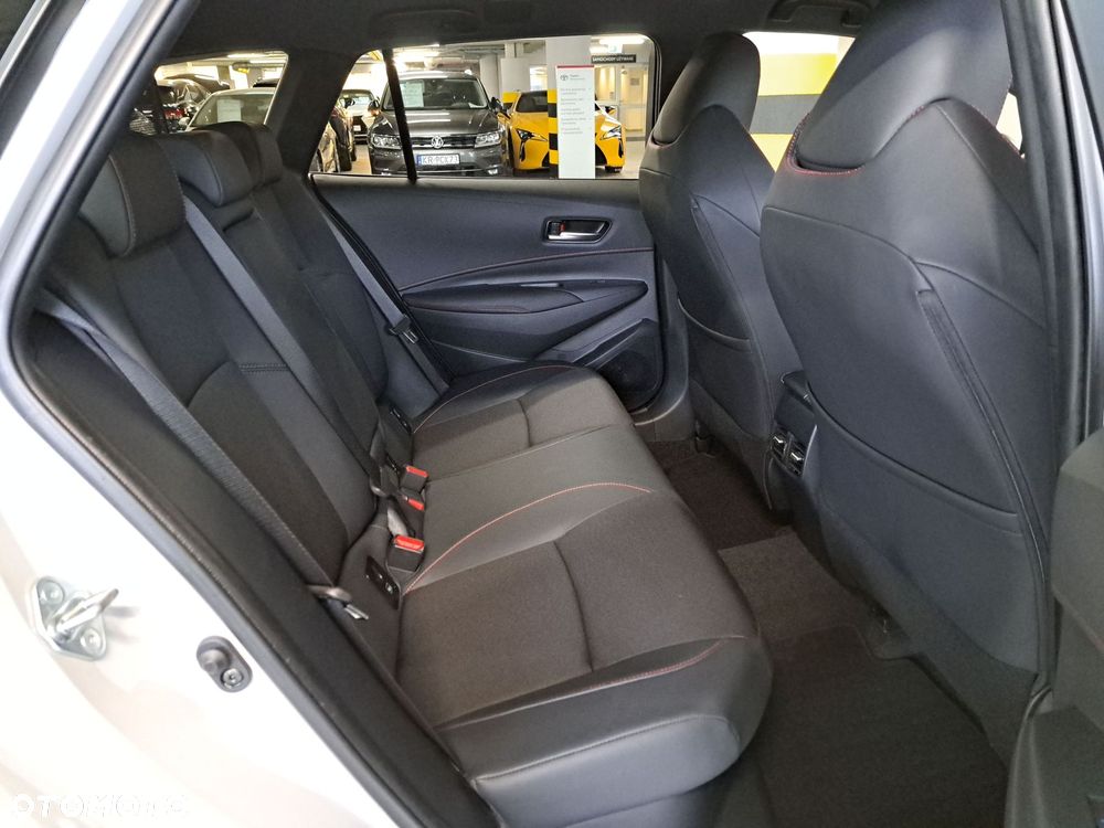 Toyota Corolla 2.0 Hybrid GR Sport - 15